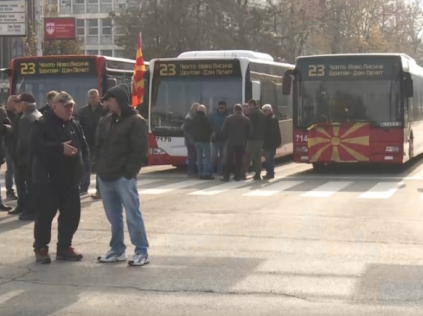 Jovanovski: Është hequr përkohësisht bllokada nga transportuesit