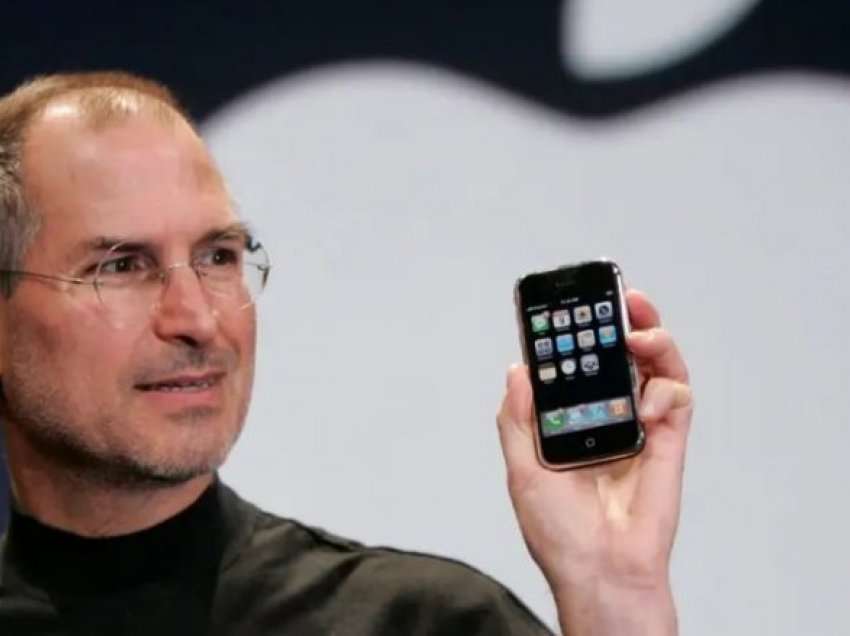 Një iPhone i gjeneratës së parë i vitit 2007 – i pahapur në kutinë e tij origjinale – pritet të shitet për më shumë se 30,000 euro