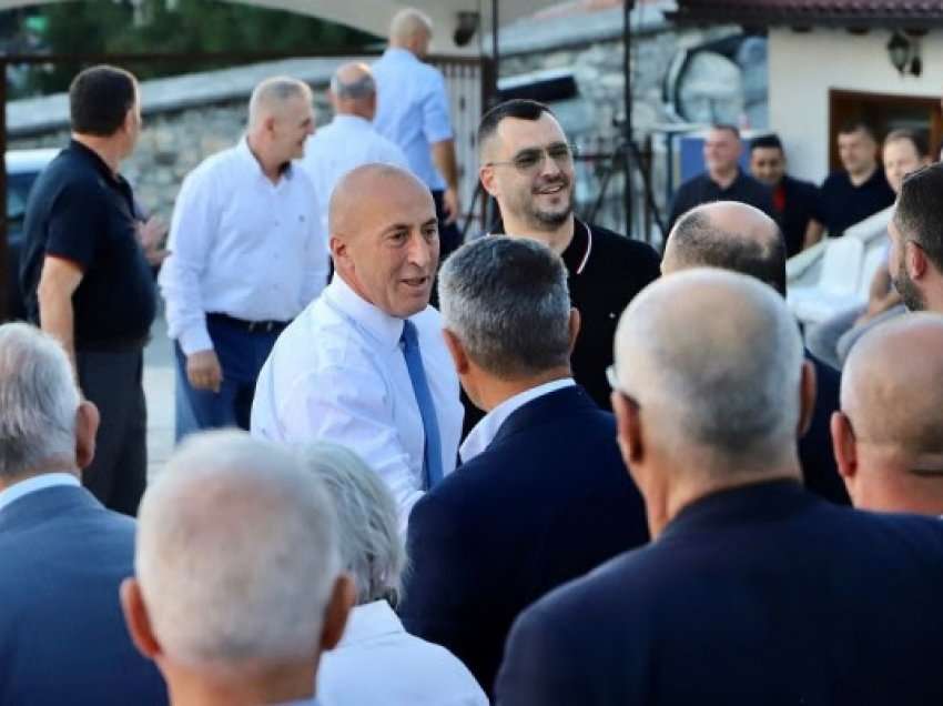 ​Haradinaj nis në Prizren ciklin e takimeve me qytetarë