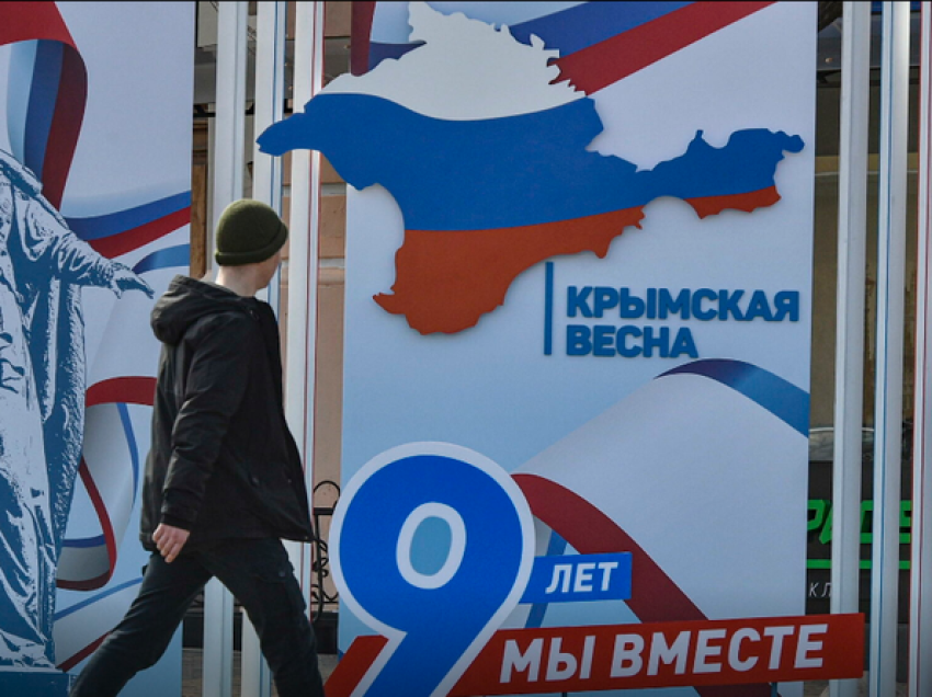 “Tërmet” në Ukrainë, Krimea fut në “sherr” qeverinë e Zelenskyt
