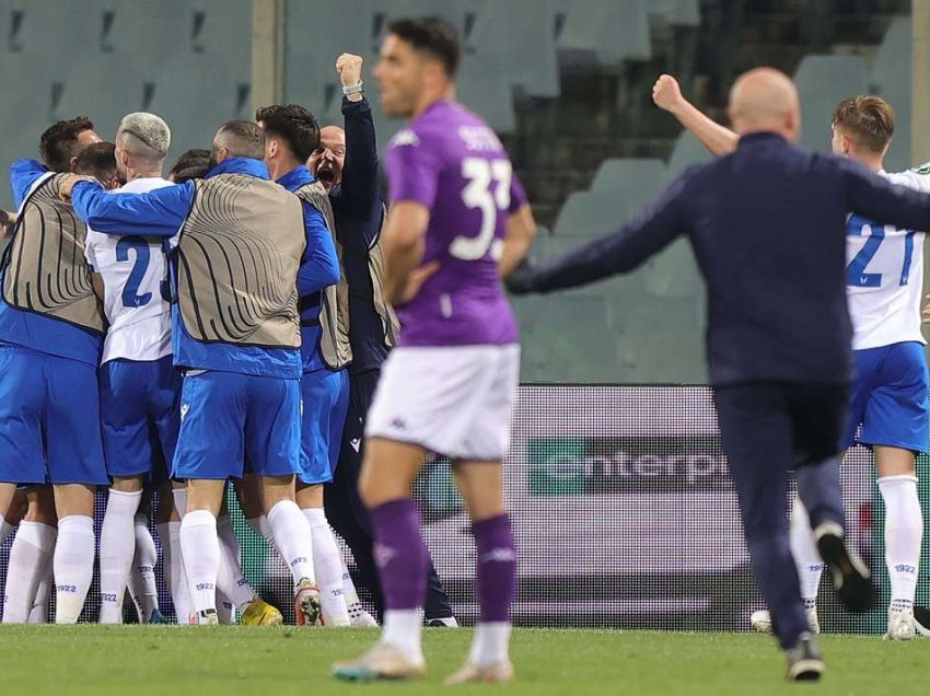 Fiorentina vendos rekordin e veçantë