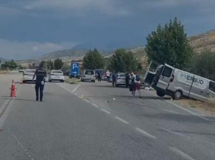 Përplasën për vdekje 60-vjeçarin me veturë, arrestohen dy persona në Gjirokastër