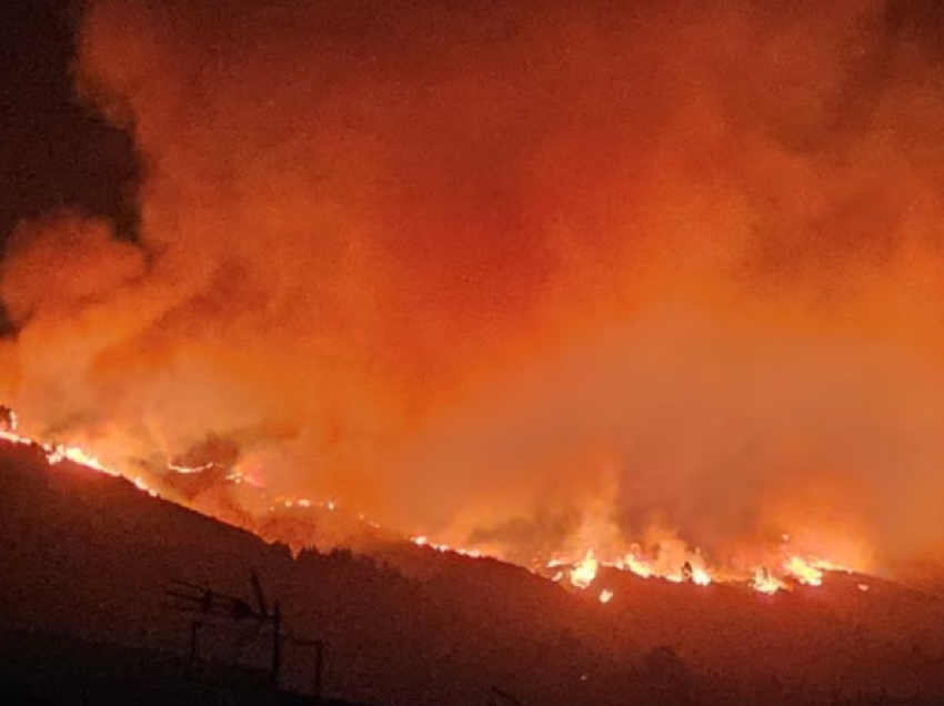 Zjarr në Parkun Kombëtar të Tenerifes, evakuuohen banorët e qyteteve pranë