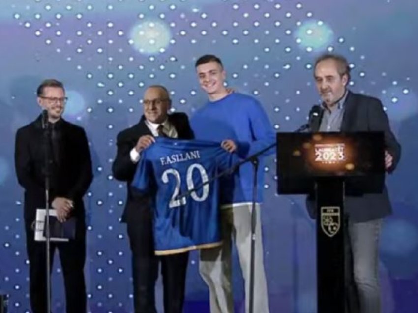 Fisnik Asllani, lojtari më i ri i Kombëtares së Kosovës