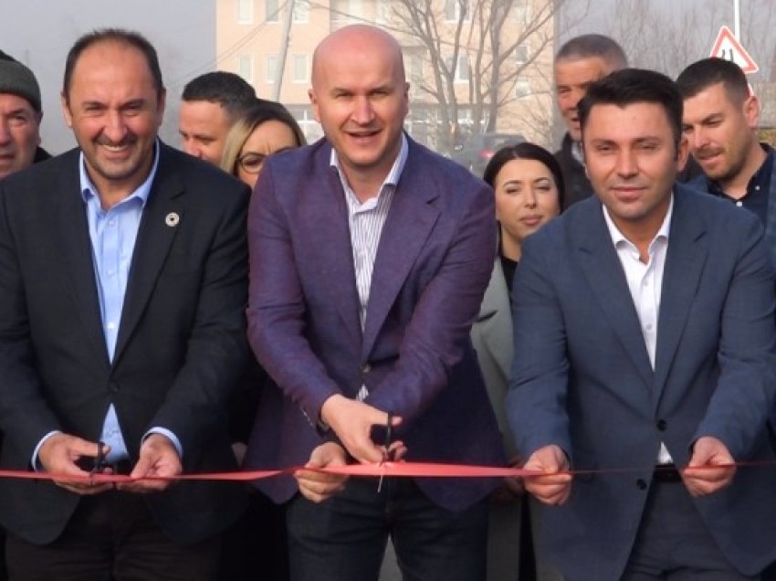 ​Përurohet rruga tranzit e Shtimes që lidh Lipjanin, Ferizajin dhe Prishtinën