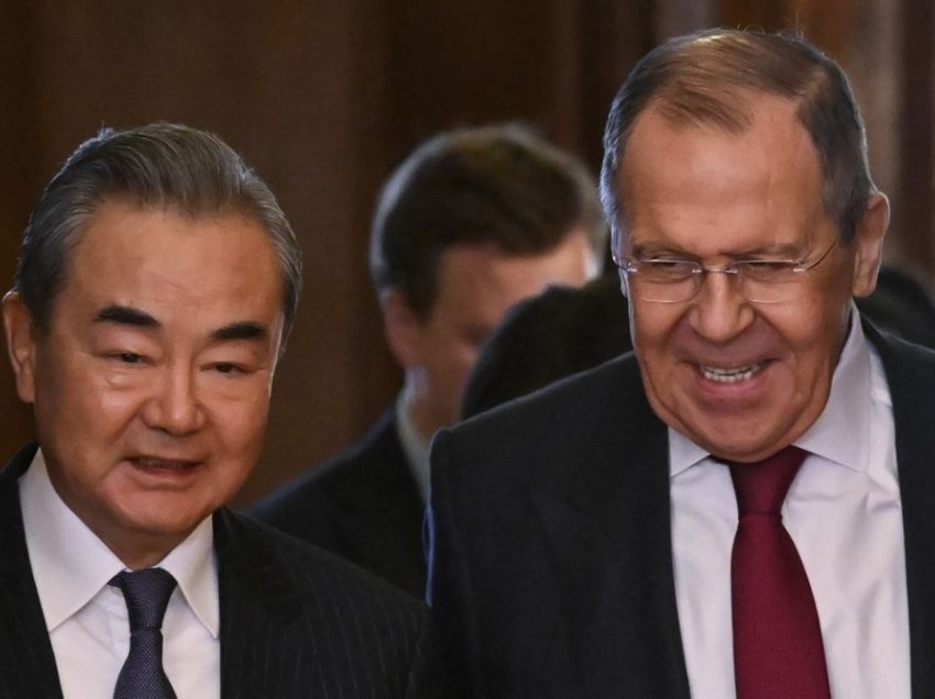 Kremlini mohon se është diskutuar ‘plani i paqes kineze’ për Ukrainën