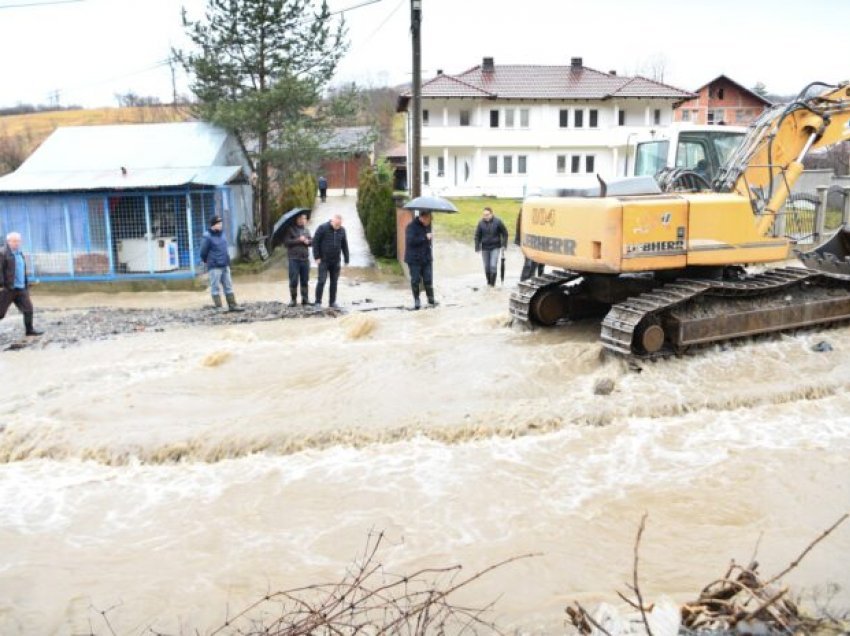 Dëmet nga vërshimet miliona euro, komunat s’kanë para për t’i mbuluar