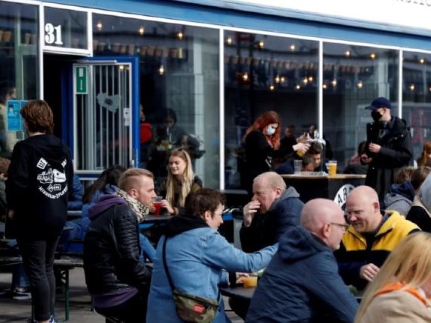 Danimarka shfuqizon një festë publike për të rritur buxhetin në mbrojtje