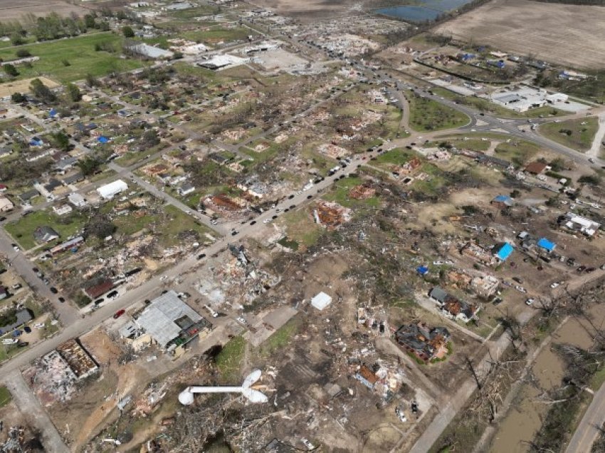 ​SHBA shpall emergjencë pas shkatërrimit të tornados në Misisipi