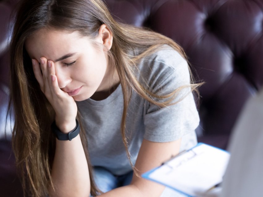 Tetë problemet më të zakonshme në adoleshencë