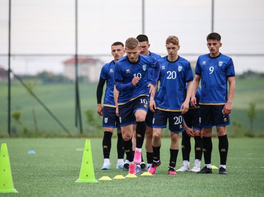 Kombëtarja e Kosovës U19 mbajti stërvitjen e parë nën drejtimin e përzgjedhësit të ri