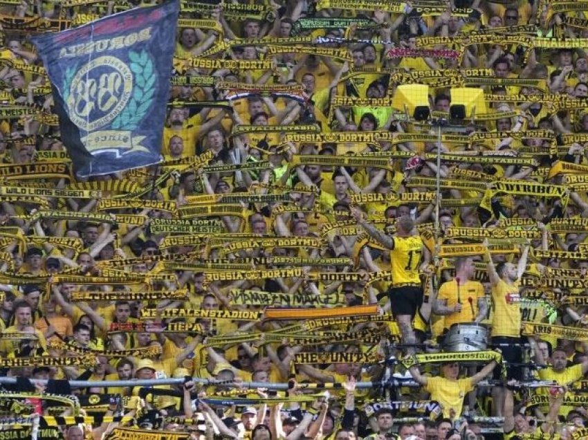 Tifozët e Dortmundit: Do të jemi gjithmonë Borussia