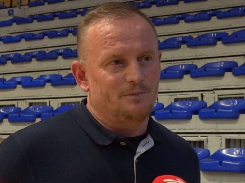 Trajneri i Prishtina 01: Pres sukses edhe në grupet e Championsit të futsallit
