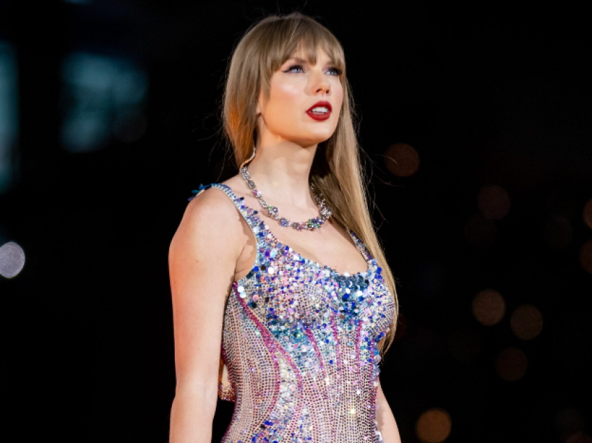 Kompania e gazetave në SHBA, punëson gazetarin e parë për të mbuluar ekskluzivisht Taylor Swift