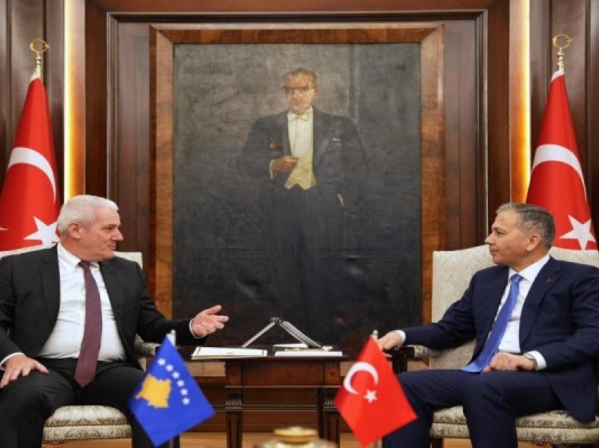 ​Sveçla në Ankara diskuton për thellimin e bashkëpunimit Kosovë-Turqi në siguri