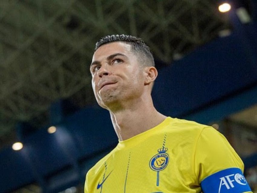 Ronaldo thyen heshtjen pasi Messi fitoi Topin e Artë