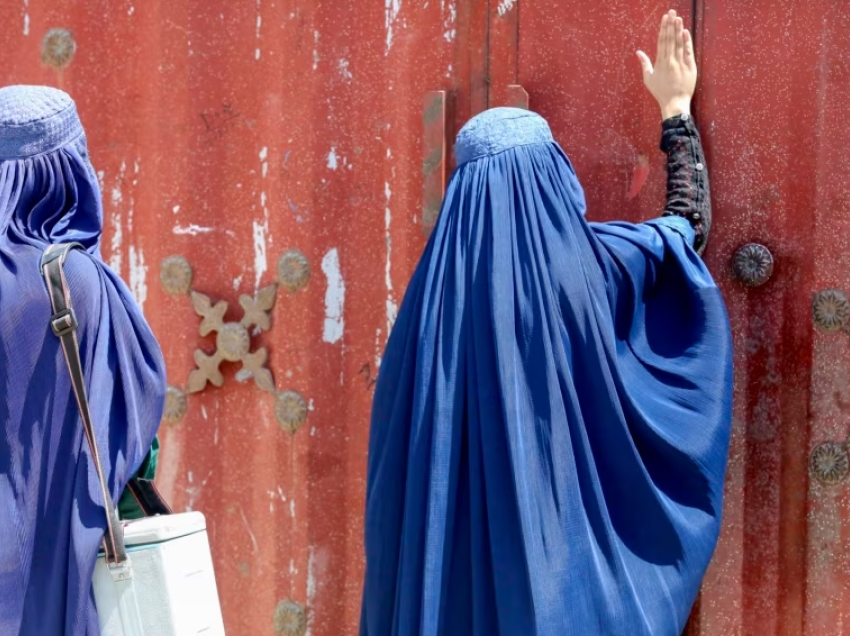 HRW: Mohimi i të drejtave bazike të grave në Afganistan, krim kundër njerëzimit