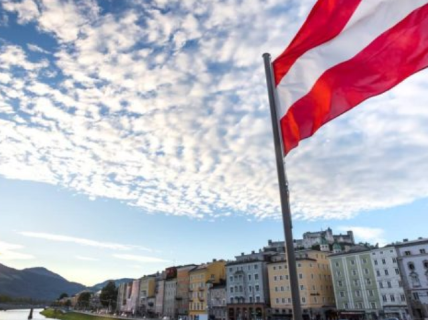 Reagon edhe Austria: Autorët e sulmit në veri të sillen para drejtësisë