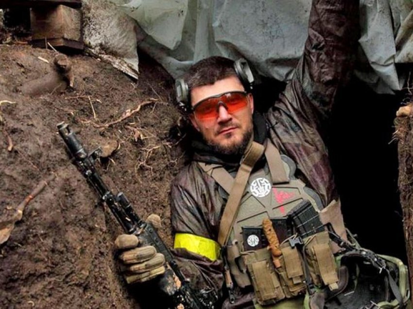 Ukraina “rekruton” militantin rus - kush është Denis Kapustin, ekstremisti që kërkon “të djegë” Moskën?