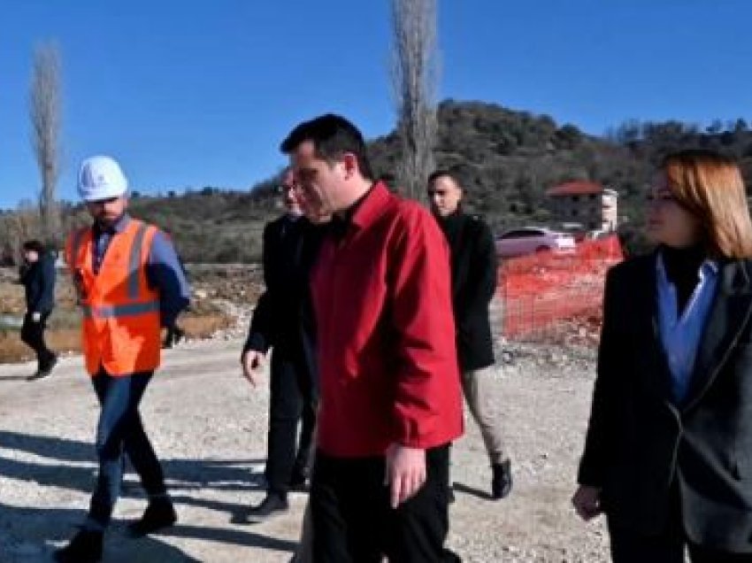 Zona ekonomike e Tiranës/ Veliaj inspekton punimet për ndërtimin e infrastrukturës së TEDA