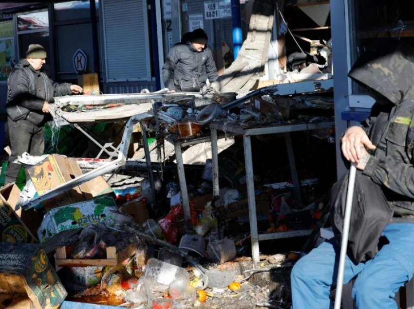 Moska fajëson Ukrainën për sulmet që vranë 28 persona ​​në Donetsk