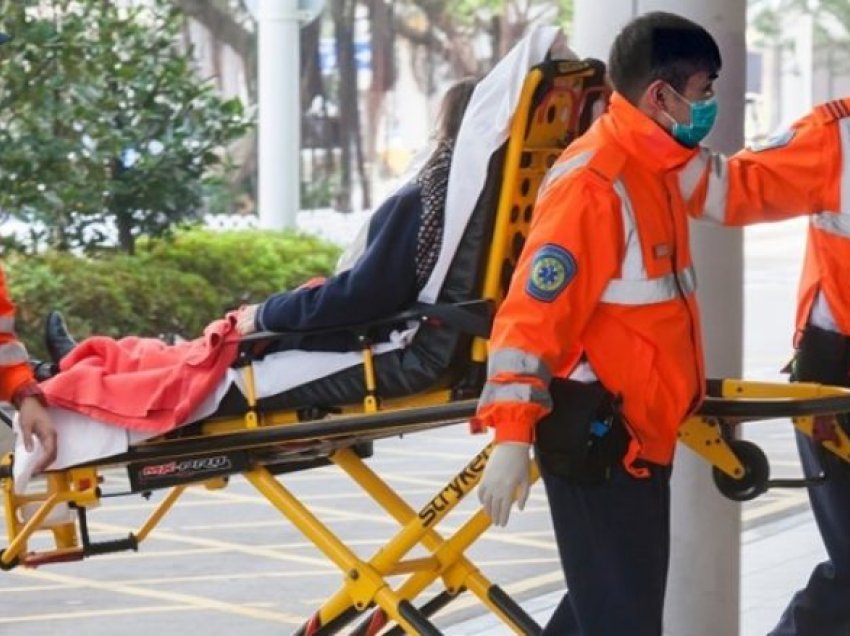 Një grua në Kinë vdiq nga llojet e kombinuara të gripit të shpendëve
