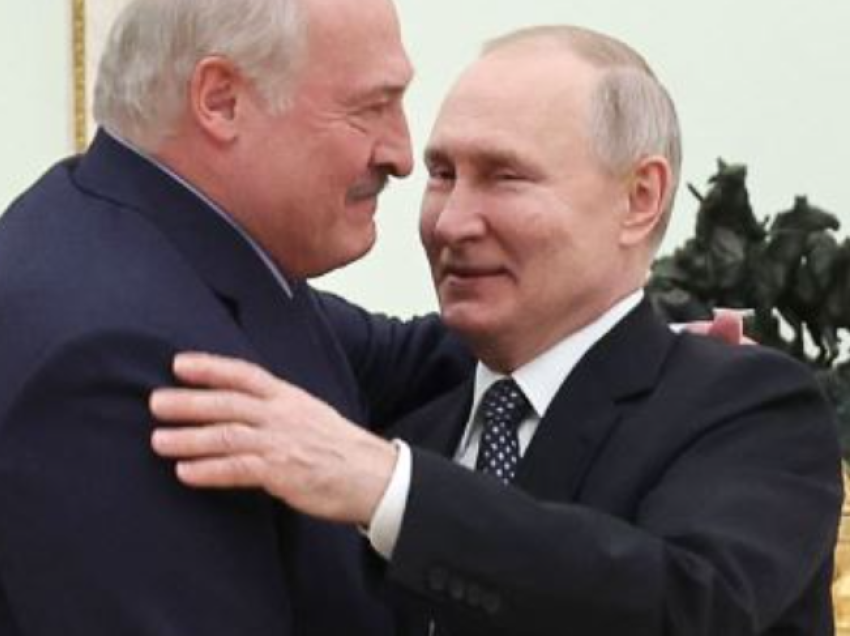 Putin dhe Lukashenko bisedojnë për forcimin e marrëdhënieve mes dy vendeve