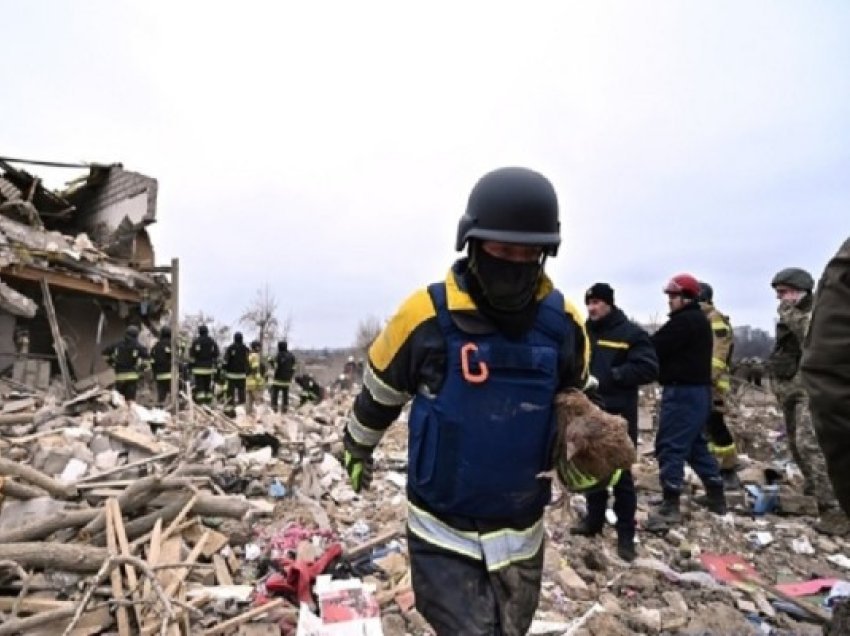 ​Rusia vret pesë persona dhe plagos 26 të tjerë në Ukrainë