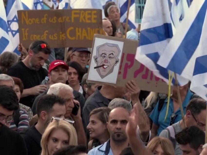 Izraelitët dalin në protestë kundër qeverisë, më e madhja që nga fillimi i luftës