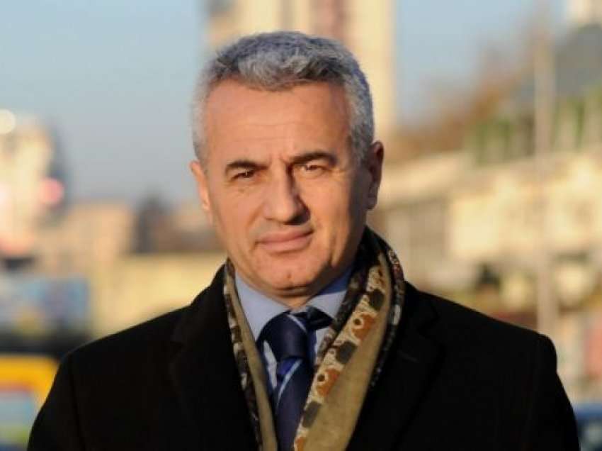 Arianit Koci ka një thirrje për kryeministrin e ardhshëm të Kosovës