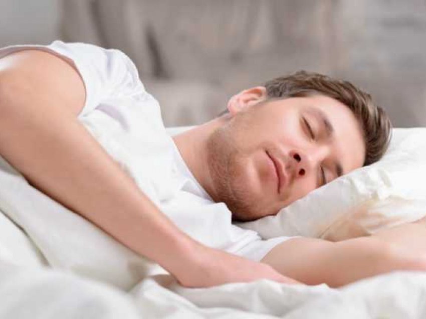 Fjetja e tepërt është shenjë e gjumit të dobët, ja çfarë të bëni në lidhje me të…
