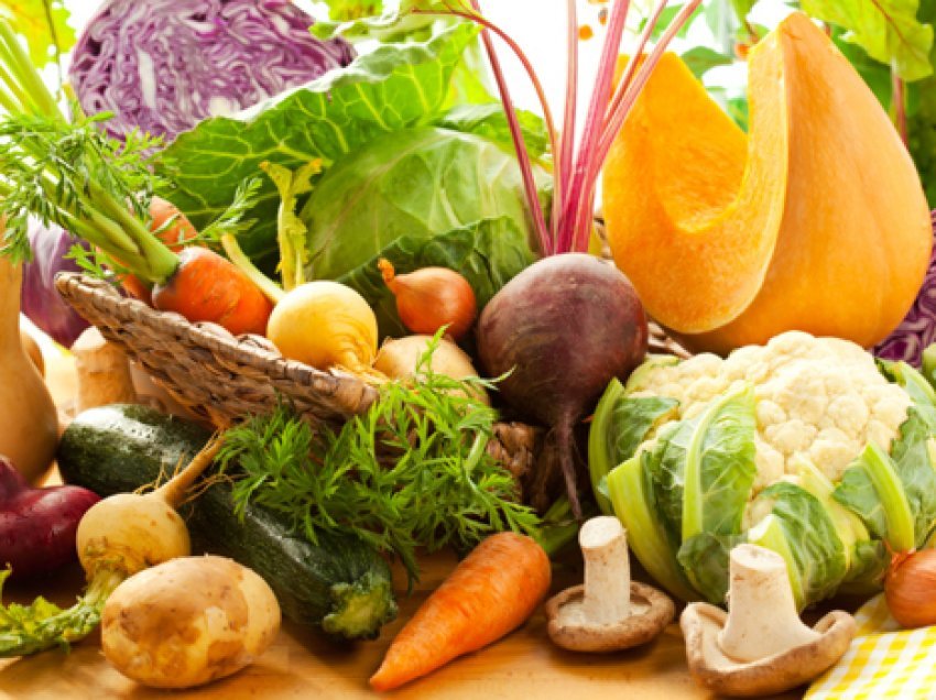 Ushqimet që ju ndihmojnë të keni një imunitet më të fortë gjatë dimrit