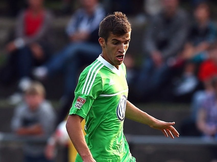 Ish-lojtari shqiptar i Wolfsburg pranë transferimit te Tirana