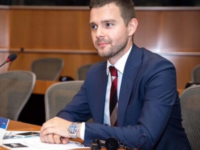 Deputeti i VMRO-DPMNE-së pozitiv me virusin korona