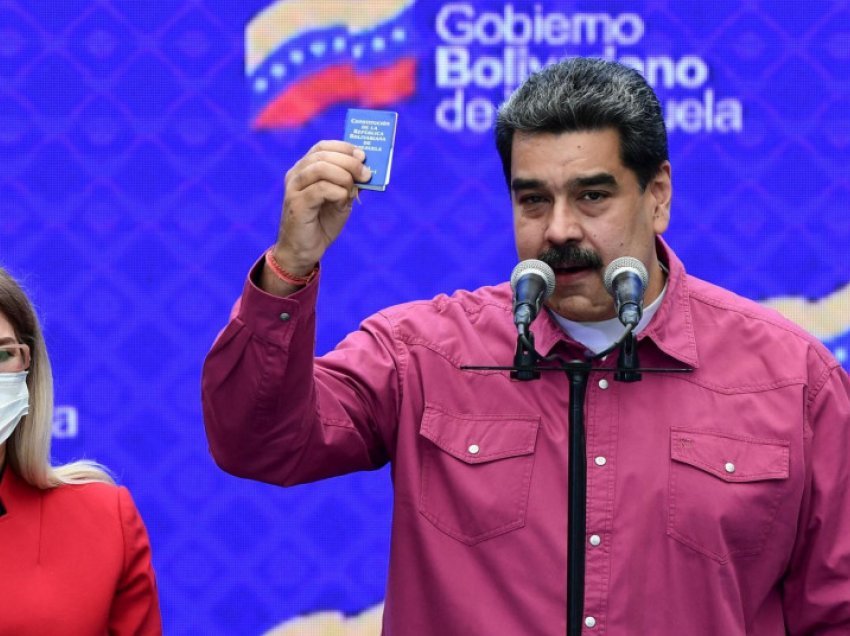 E forcon hegjemoninë: Nicolas Maduro fiton parlamentin e Venezuelës me bojkotin e opozitës