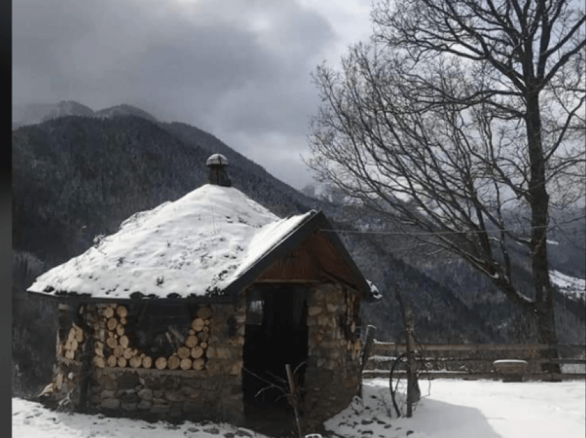 Bora mbulon Rugovën