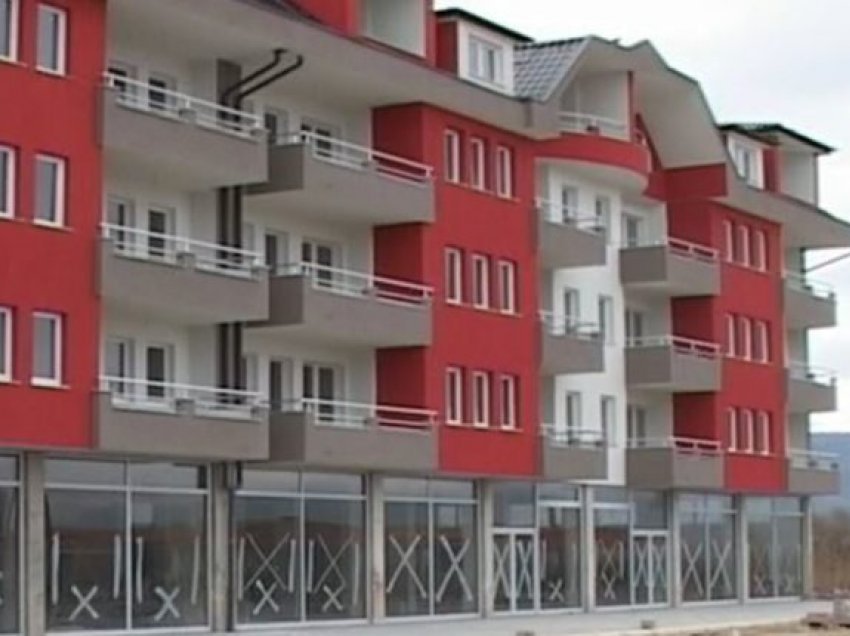 Qeveria e Maqedonisë së Veriut do të rris tatimin për banesat apo vilat që nuk i shfrytëzoni