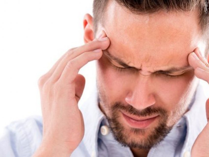 Kurat natyrale për parandalimin e dhimbjes së kokës