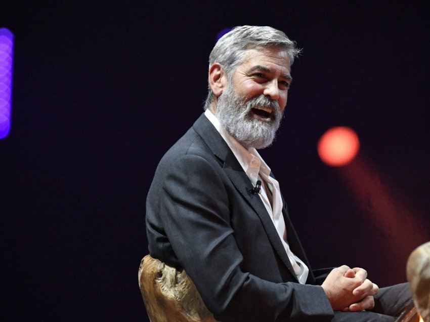 George Clooney dëshiron të shpallet ‘mashkulli më atraktiv i vitit’ për herë të tretë