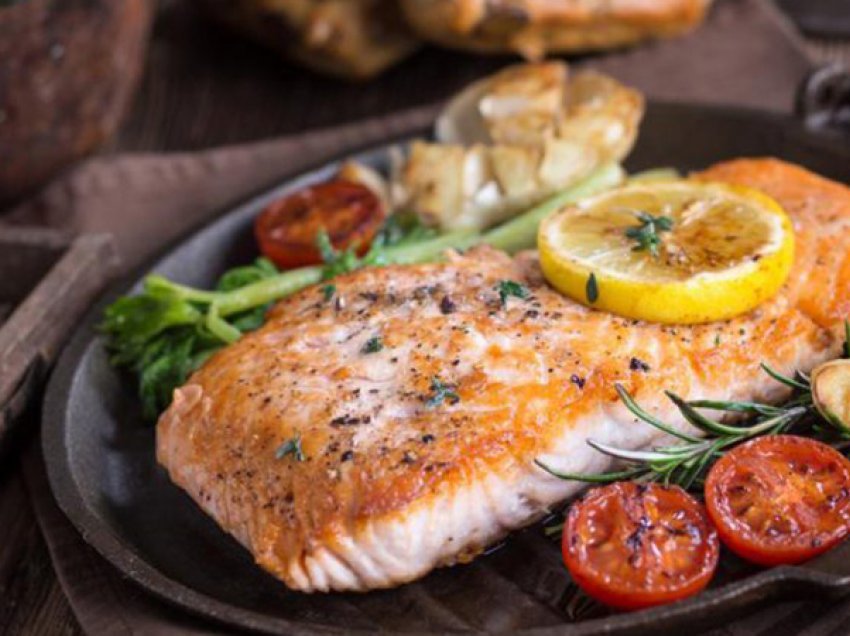 A është e shëndetshme dieta me bazë peshku?