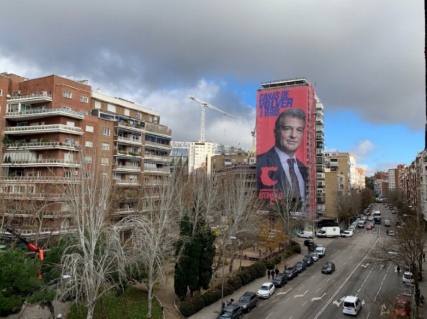 Fushata për president të Barcelonës ka nisur, poster gjigand 