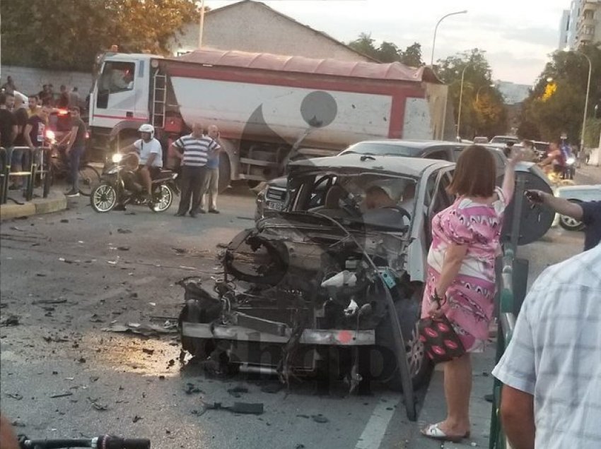 I shpëtoi bombës në mes të Tiranës, publikohet fotoja e Preng Gjnit pas daljes nga spitali
