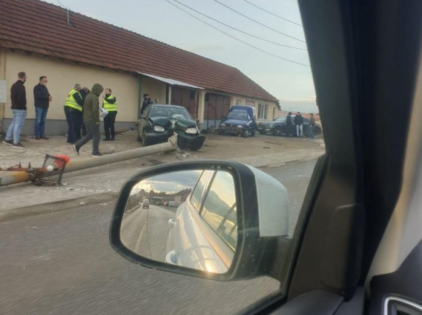 Aksident i rëndë trafiku në Gllamnik
