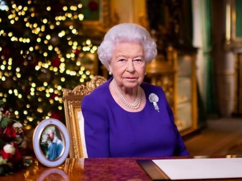 Mesazhi i mbretëreshës për Krishtlindje bëhet më i shikuari në televizionet britanike