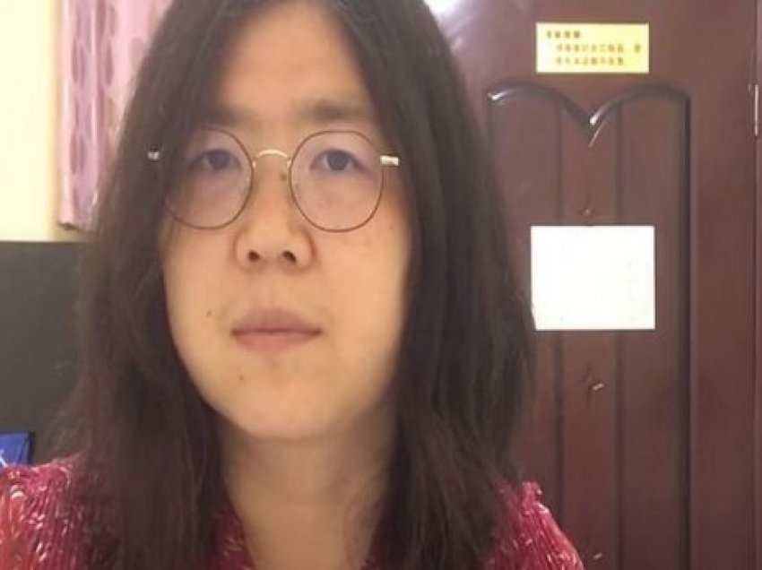 ​Kina burgos gazetaren për raportimet në Wuhan