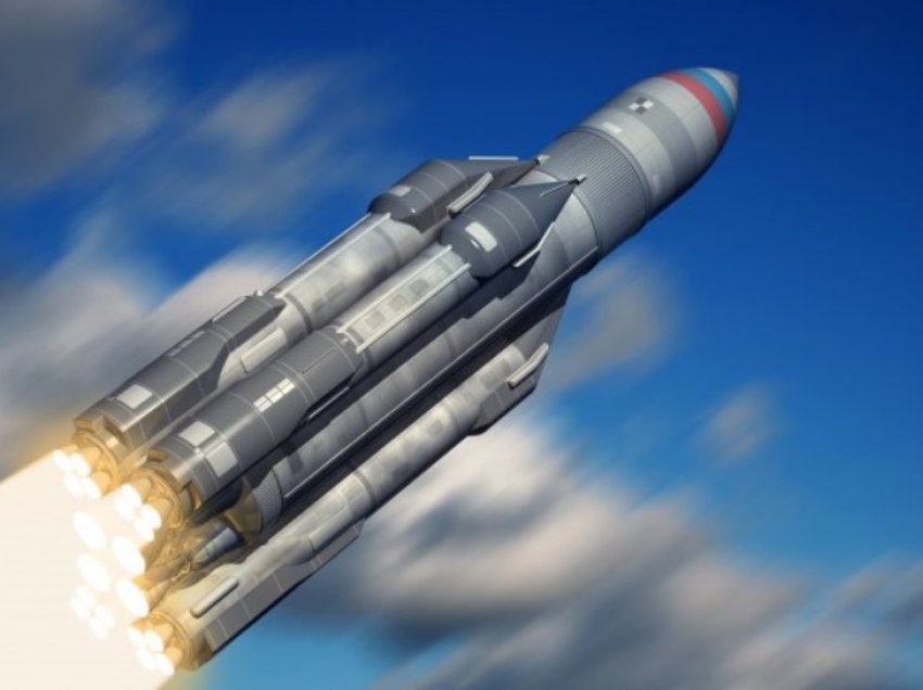 Arrin bartësja ruse super e rëndë e raketave Angara