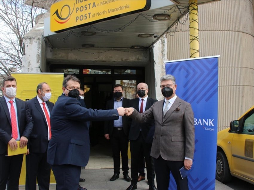 Posta e Maqedonisë së Veriut dhe Halkbank nënshkruan marrëveshje bashkëpunimi
