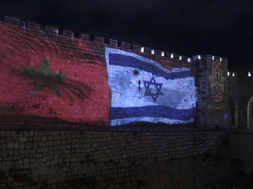 Izraeli dhe Maroku nënshkruajnë marrëveshjen e parë ekonomike