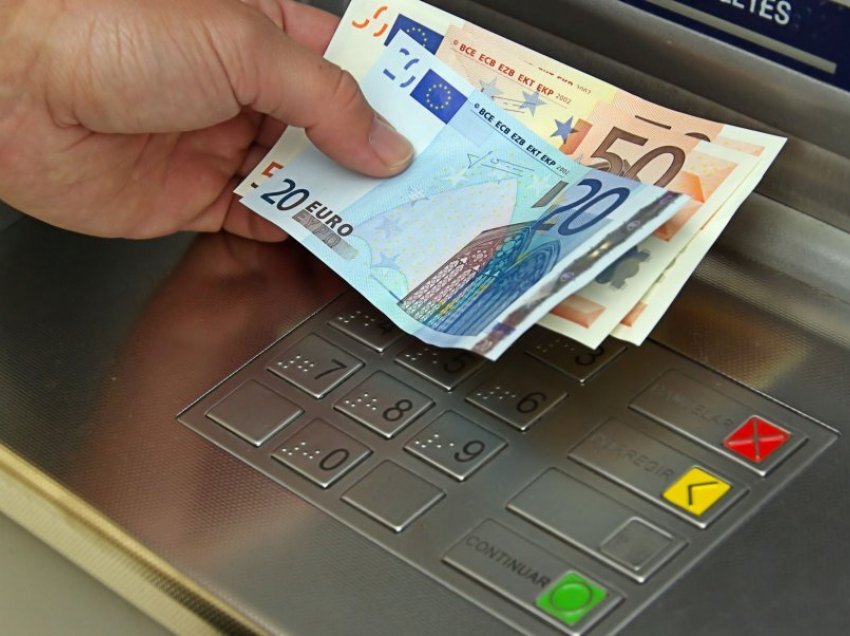 Berjani: BQK pranoi kërkesën për lirim nga provizioni për dorëzimin e monedhave të metalta në bankë