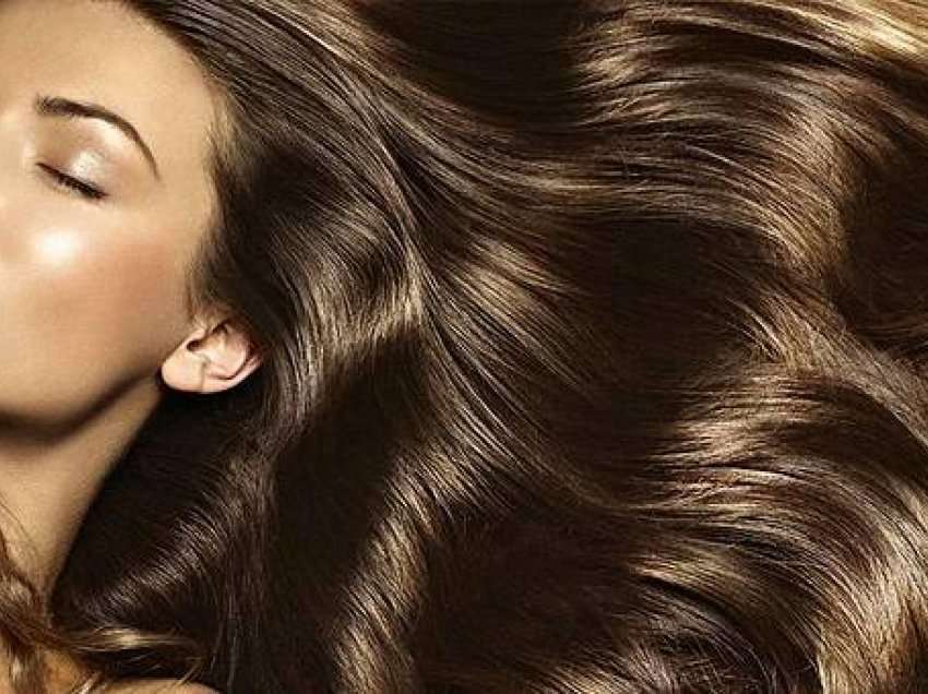 Tre trajtimet natyrale për flokë gjatë dimrit